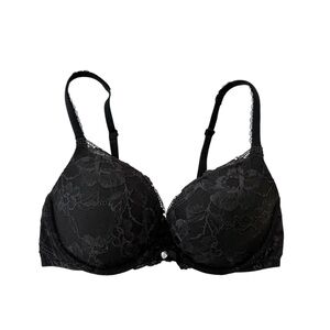 Victoria’s Secret Body By Victoria Black Lace Push-Up Bra